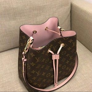 Louis Vuitton Neonoe Rose Poudre